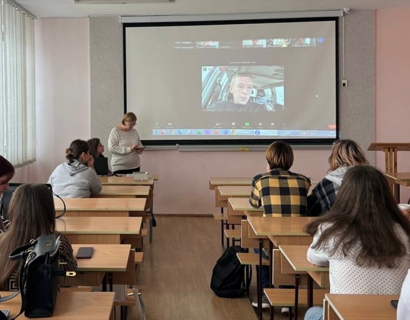 Андрій Дубчак розповідає про роботу журналістів в зоні бойових дій